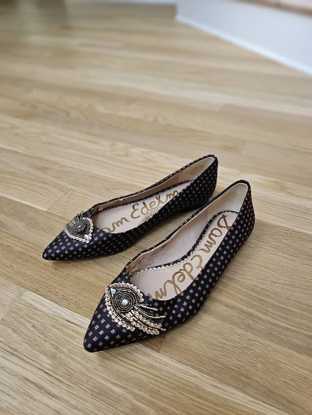 Sam Edelman Rafaella 2 Black Beaded Eye Pointed Toe Dressy Flats Women’s 6.5